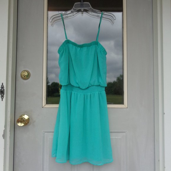 Express Dresses & Skirts - Express boho removable straps dress size L
